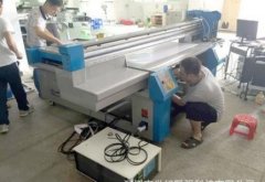 UV平板打印机在专业市场上的应用